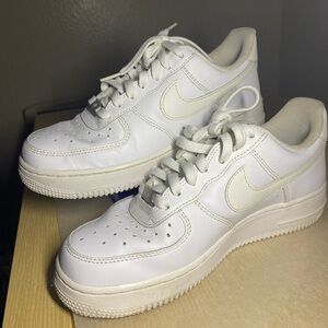 Nike White and Cream Sneakers